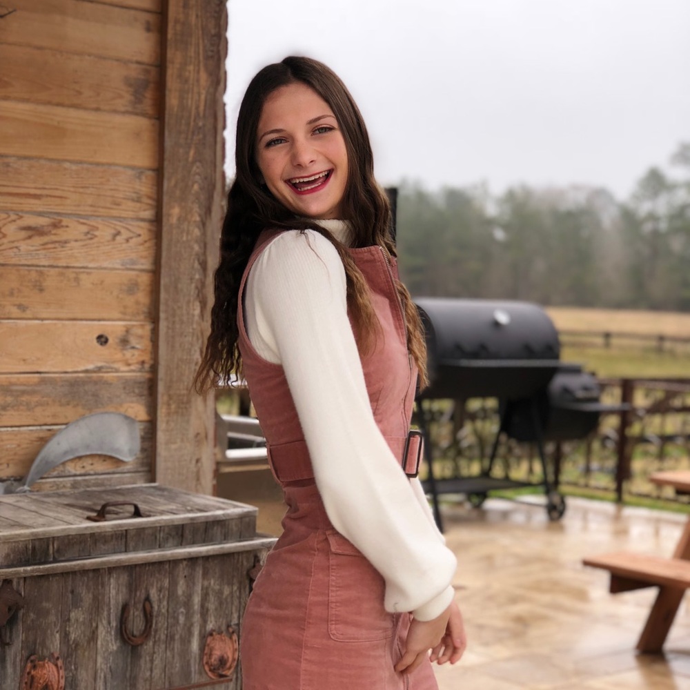 Meet your Posher, Gabby